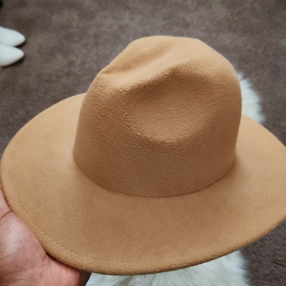 Abercrombie & Fitch Hat